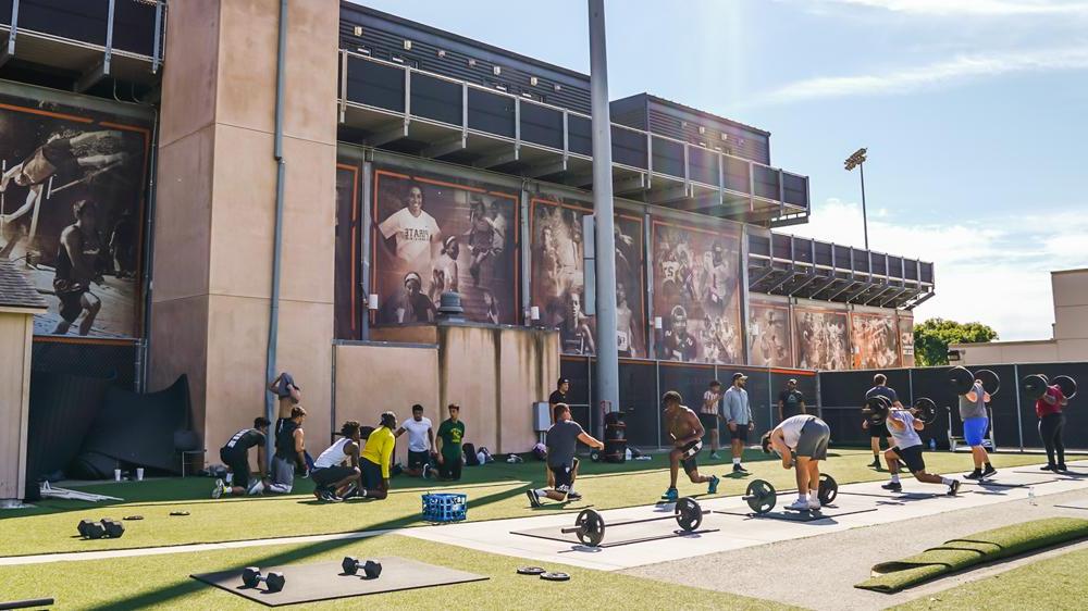 sportsplex outdoor workout area